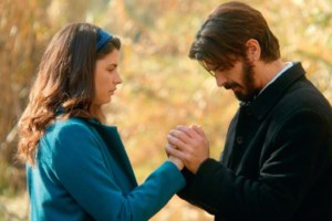 Ο Δημήτρης Γκοτσόπουλος δίνει το απόλυτο spoiler για τον "Άγιο έρωτα"