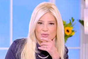 Η Ελένη Χατζίδου ζήτησε δημόσια συγγνώμη: "Είμαστε πολύ καλά με τη Σταματίνα Τσιμτσιλή" - εικόνα 2