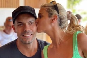 Οι νέες φωτογραφίες του Κώστα Σλούκα & της Μαρίας Δαρσινού από το οικογενειακό ταξίδι στο Παρίσι