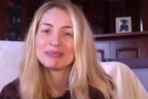 Η Μαρία Ηλιάκη ξεπέρασε τον κορονοϊο | Ποια είναι η κατάσταση της κόρης της