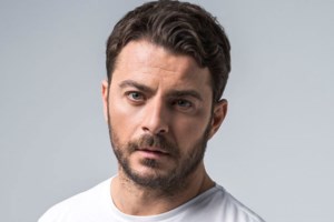 Δήμητρα Βαμβακούση: Όταν άρχισε να γράφεται, είπα στον Γιώργο "σε παρακαλώ, μη μου ξανακάνεις ποτέ κάτι τέτοιο" - εικόνα 2