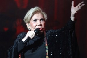 "Η Μαρινέλλα τραγουδάει στο δωμάτιο του νοσοκομείου" - εικόνα 2