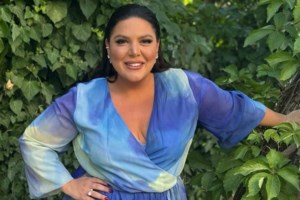 Δανάη Μπάρκα: "Είναι αναλόγως τι εννοούμε όταν λέμε τρίτο πρόσωπο σε μία σχέση"