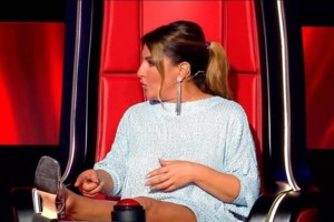 Έλενα Παπαρίζου: "Όταν χώρισα από τη μεγάλη μου σχέση, έπεσα σε κατάθλιψη και έφυγα στη Σουηδία" - εικόνα 3