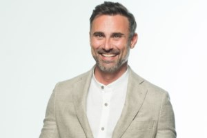 Εξοργισμένη η Ελένη Τσολάκη: "Είναι τόσο οπισθοδρομικά και παλιακά αυτά που λες" - εικόνα 2