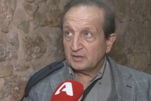Σοκάρουν οι εικόνες από τον χώρο της Μαρίνας Νικολαΐδου στο "Σπίτι του ηθοποιού" - Η κατάσταση στο διαμέρισμά της - εικόνα 2