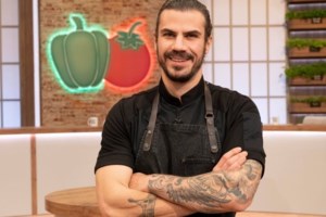 MasterChef | Ο Άκης Πετρετζίκης στηρίζει δημόσια τη Μαργαρίτα Νικολαΐδη - Η αλληλεγγύη των... πρώτων του διαγωνισμού
