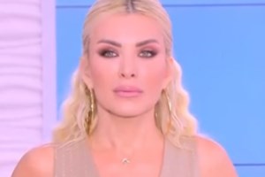 Κατερίνα Καινούργιου: "Θέλω να είμαι ειλικρινής, η εταιρεία παραγωγής έχει πάρει μια απόφαση για τον Ανδρέα Μικρούτσικο"