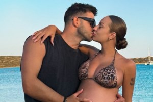 Το τρυφερό στιγμιότυπο της Ανδρομάχης με τον 5 ημερών γιο της