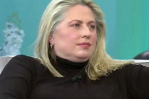 Η Θεανώ Παπασπύρου απαντά στη Σάντρα Βουτσά για το θέμα της περιουσίας - εικόνα 2