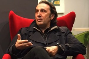 Ρένος Χαραλαμπίδης: "Έκλαιγα μόνος μου έξω από τις αίθουσες, εγκατέλειψα τα σχέδια μου"