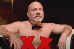 Βόλτα με σκάφος για τον Νίκο Μουτσινά & τη Ζέτα Μακρυπούλια λίγο πριν από τις πρεμιέρες τους - εικόνα 2