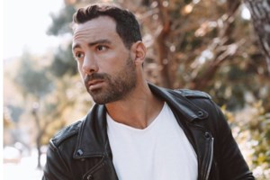 Η Χριστίνα Μπόμπα και ο Σάκης Τανιμανίδης σε σπάνια δημόσια εμφάνιση εν μέσω lockdown