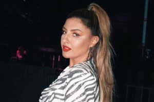 Έλενα Παπαρίζου: "Έχουμε δίκιο και εμείς που κάνουμε τη διαφήμιση, αλλά καταλαβαίνω την άποψη του Γιώργου Νταλάρα"