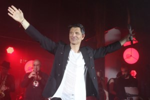 Η αντίδραση του Σάκη Ρουβά στις κάμερες: "Πολύ σοβαρά θέματα έχετε, μπράβο"