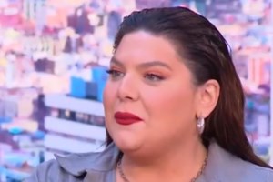 Δανάη Μπάρκα: "Με έπιασε στα πράσα η μαμά μου - Είχα νιώσει αμήχανα" - εικόνα 2