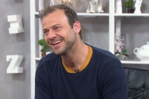 Ορέστης Τζιόβας: "Μίλησα για τη σεξουαλική μου ζωή για να βάλω ένα λιθαράκι στην προοδευτικότητα"