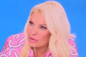 "Είχαμε λάβει φωτογραφία της Ελένης Μενεγάκη να βγαίνει από τον γυναικολόγο της με ανοιχτό κουμπί" - εικόνα 2