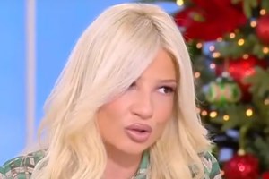 Η σπάνια αιχμή της Ελένης Μενεγάκη on - air