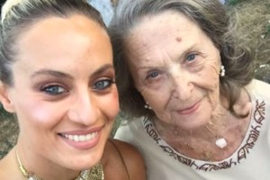 Ελεονώρα Μελέτη: "Έχω υπάρξει τόσο καλοπληρωμένη που να μη θεωρείται κίνητρο η αμοιβή του Ευρωβουλευτή" - εικόνα 2