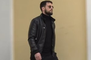 Ο Μάνος Δασκαλάκης στις πρώτες δηλώσεις έξω από την Ευελπίδων: "Τα στοιχεία εις βάρος της είναι αδιάσειστα"