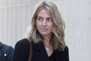 Δημόσιο ευχαριστώ από την Τατιάνα Μπλάτνικ - εικόνα 2