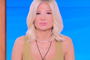 Φωτεινή Μπαξεβάνη: "Η ψυχούλα του θ’ αναπαυθεί γιατί λυτρώθηκε από τα επίγεια βάσανα του" - εικόνα 2