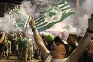 Γιώργος Λιάγκας: "Για να χαλαρώσει ο Δημήτρης Γιαννακόπουλος από την ένταση του έκανε μασάζ η κόρη του"