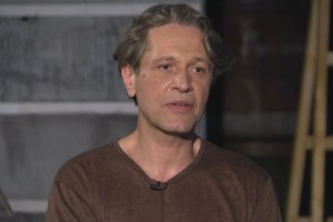 Δημόσια συγγνώμη από τον Αιμίλιο Χειλάκη