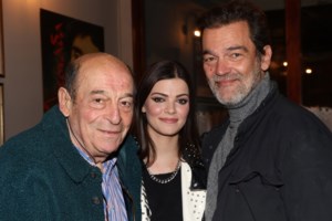 Η στιγμή που ο Μέμος Μπεγνής μαθαίνει on air για τον θάνατο του Μανούσου Μανουσάκη - εικόνα 2