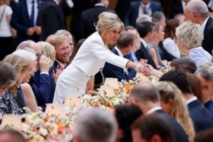 Ο Θανάσης Αλευράς τσολιάς στους Ολυμπιακούς Αγώνες του 2004