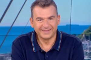 Η βραδινή έξοδος της Φαίης Σκορδά με τους γιους της - εικόνα 2