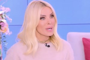 Η Κατερίνα Καινούργιου απάντησε στον Χάρη Λεμπιδάκη: "Έχουμε κάνει και πιο χαμηλά νούμερα - Ήσουν και εσύ"