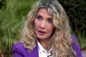 Γιαγιά για πρώτη φορά η Γιούλη Ηλιοπούλου!