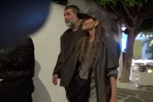 Συγκινημένη η Δέσποινα Βανδή με το δώρο που της έστειλαν τα παιδιά της για την γιορτή της μητέρας στην Γερμανία - εικόνα 2