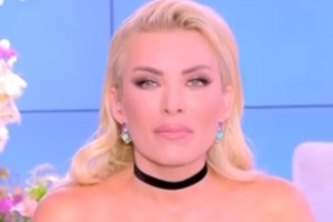 Ελένη Χατζίδου: "Δεν συμφωνώ καθόλου με αυτό που έκανε ο Μικρούτσικος - Προσέβαλε την Καινούργιου στον αέρα"