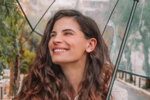 Η Δούκισσα Νομικού στέλνει ένα μήνυμα αλληλεγγύης στους πυρόπληκτους, από την ιδιαίτερη πατρίδα της