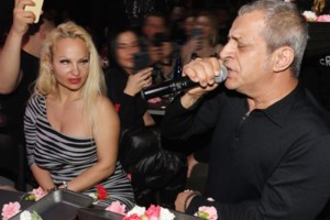 Γιώργος Λιάγκας κατά Θέμη Αδαμαντίδη: "Κλείσ’ το το ρημάδι, μη τα λες αυτά, είναι δυνατόν;"