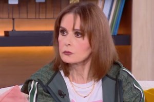 Κάτια Δανδουλάκη: "Οι γυναίκες διαλέγουν τον γιατρό τους - Εγώ πήρα από τον μπαμπά μου" - εικόνα 4