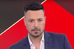 Σπάνια βραδινή έξοδος για τον Πέτρο Κουσουλό με την κούκλα σύζυγό του - εικόνα 2