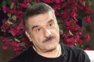 Κώστας Αποστολάκης: "Θα ήθελα να είμαι ερωτευμένος με τον Ιησού Χριστό"