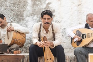 Όλες οι αφίξεις στην παρουσίαση της σειράς "17 Κλωστές"