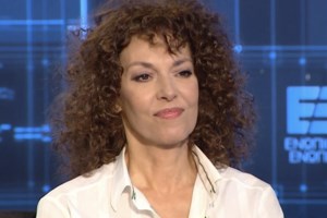 Σοκάρει η Δήμητρα Παπαδήμα για τον πατέρα της: "Σήκωσε την καραμπίνα να με χτυπήσει"