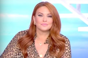 Η Τατιάνα Στεφανίδου "κλέβει" τον πιο πολυσυζητημένο συνεργάτη του Γιώργου Λιάγκα - εικόνα 2