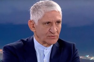 Η ανάρτηση του Νίκου Γκάλη μετά από βίντεο που τον δείχνουν σε αναπηρικό αμαξίδιο