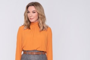 Η Τατιάνα Στεφανίδου ποζάρει με μαγιό και εντυπωσιάζει - εικόνα 2