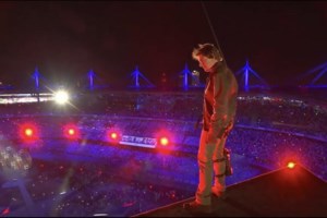 Red Hot Chili Peppers, Billie Eilish και Snoop Dog ενυπωσίασαν στην τελετή λήξης των Ολυμπιακών Αγώνων