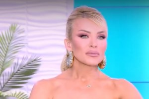 Κατερίνα Καινούργιου: "Ή έχω παχύνει ή με παχαίνει"