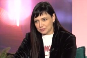 Αθηναΐς Νέγκα: "Η Νεφέλη Μεγκ με κάλεσε κάποτε σ' ένα ποντκαστ. Δεν μπορέσαμε ποτέ να συνεννοηθούμε"