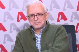 Ο Γρηγόρης Γκουντάρας "καρφώνει" την Κωνσταντίνα Σπυροπούλου - εικόνα 4